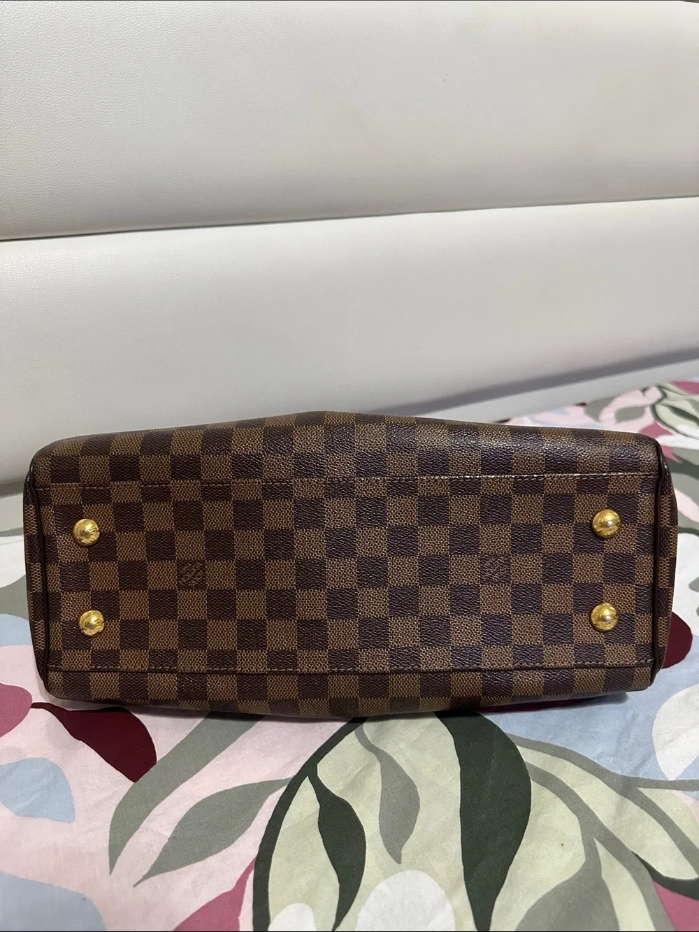 Louis Vuitton Damier Ebene Trevi - Picture 5 of 15